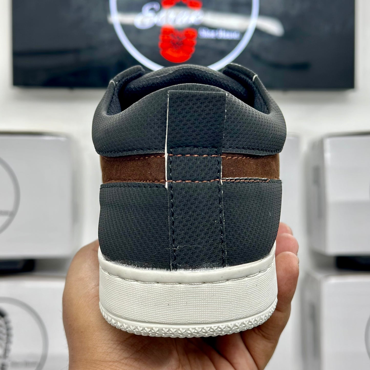 Men's Black & Brown Casual Sneaker