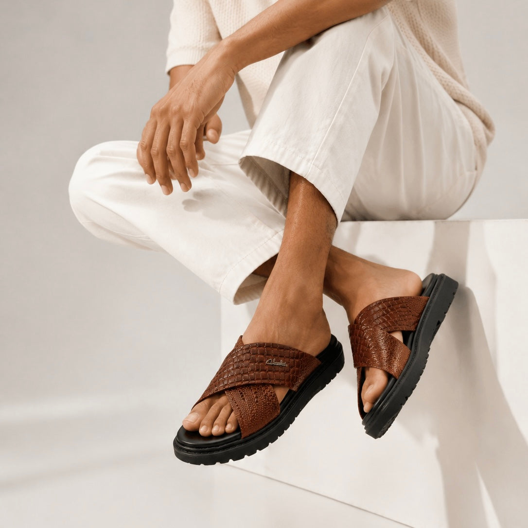 Esrakz Premium Dual Strap Sandals:Clarks 04