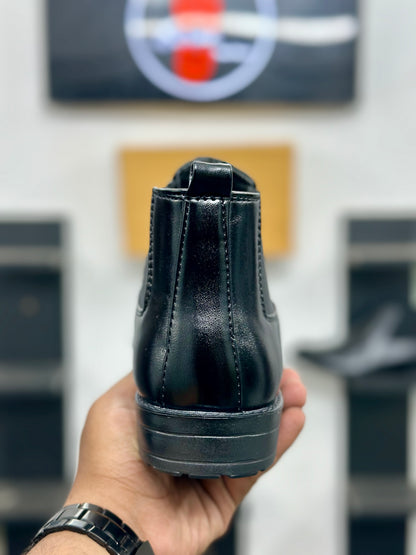 Esrakz Signature Chelsea Boot – Black