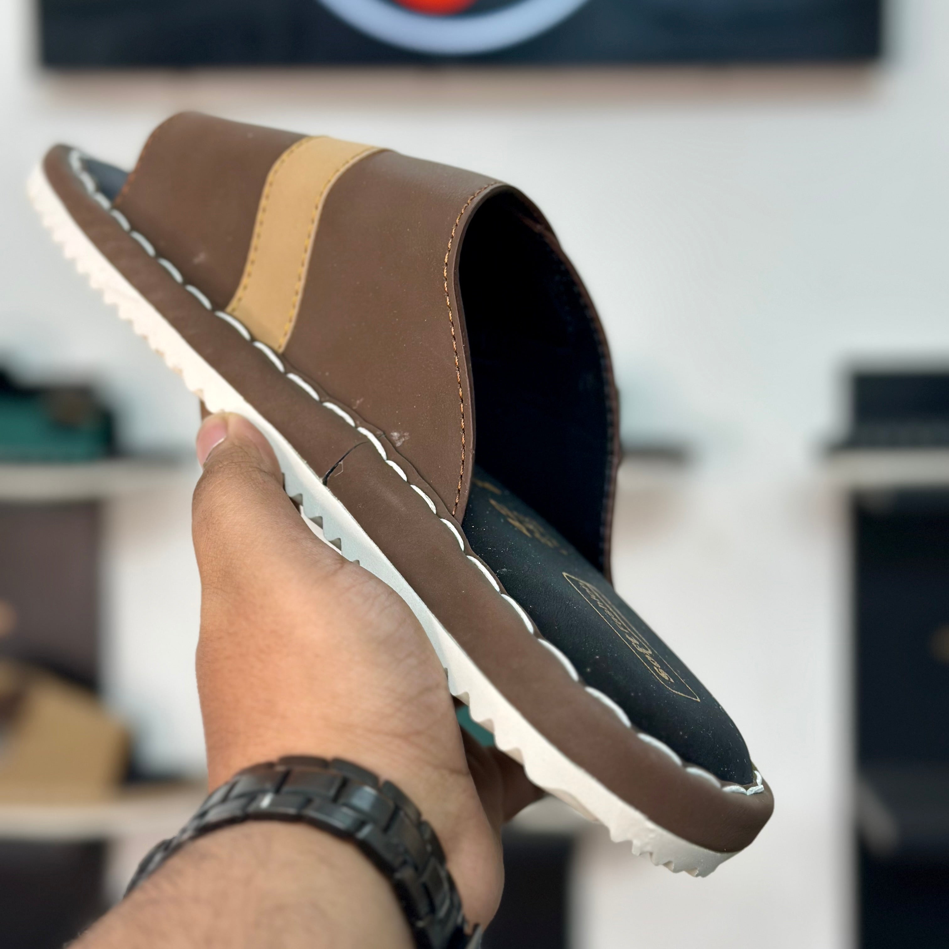 ESRAKZ Premium Sandal: Axis