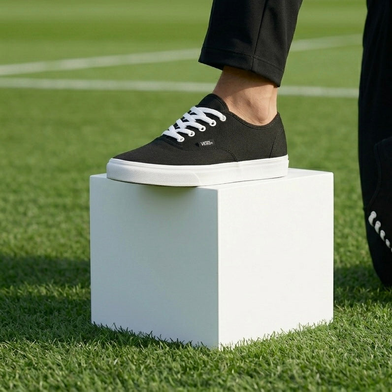 Esrakz-Converse Black