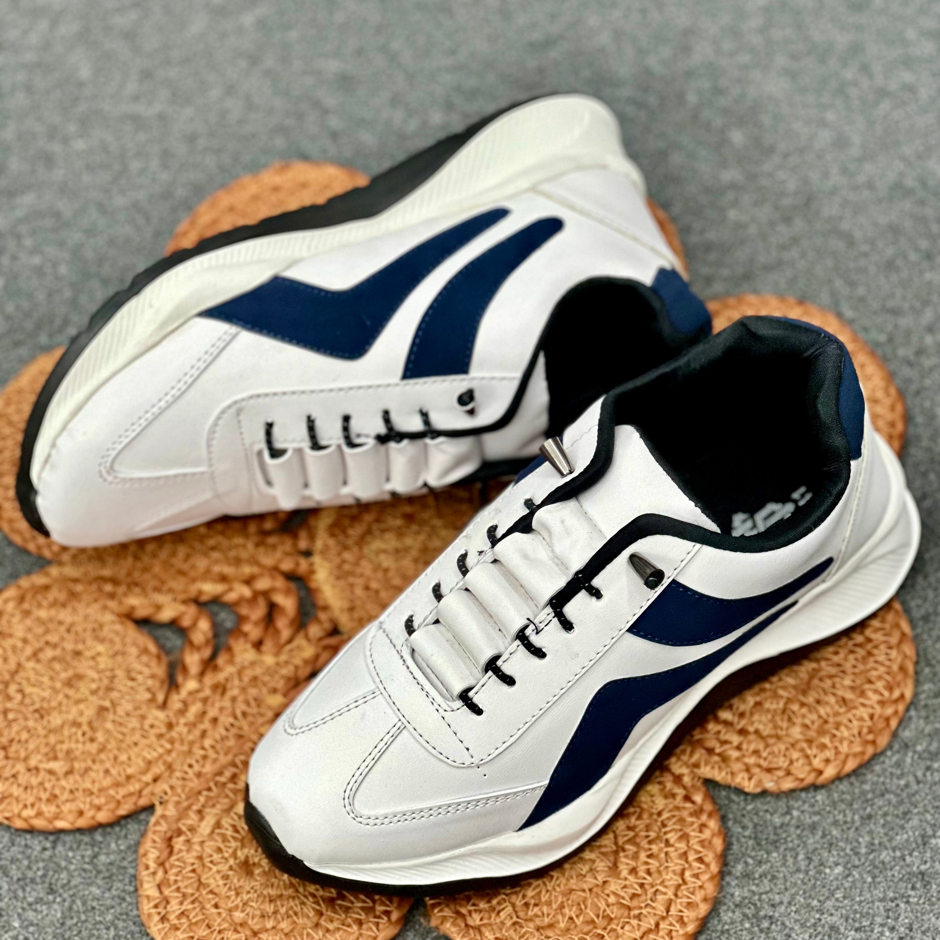 Esrakz White Salar Sneakers for Men – Comfortable Casual Street Shoes