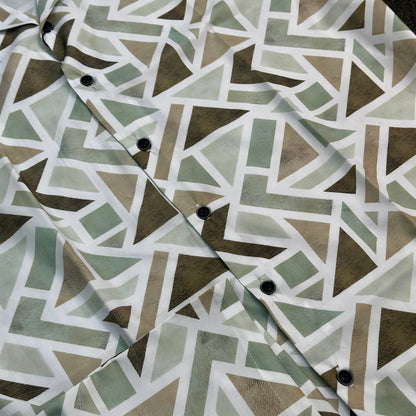 Abstract Geometric Print Short Sleeve Shirt – Modern Casual Wear for Men