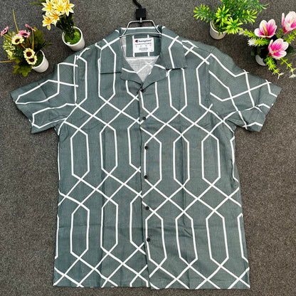 Green Geometric Line Print Short Sleeve Shirt – Modern Casual Style for Men