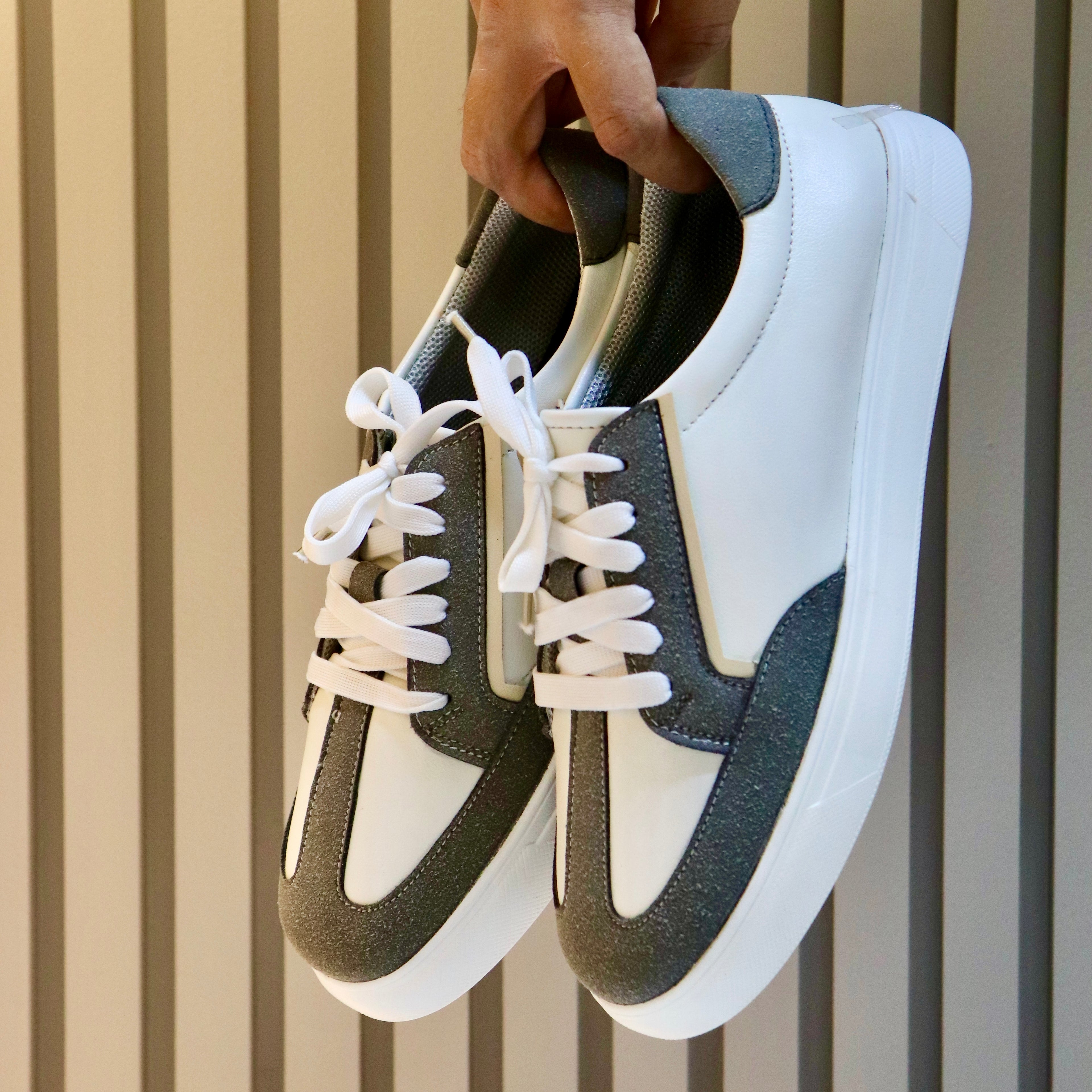 ESRAKZ Urban Shadow Sneakers – Grey Edition.