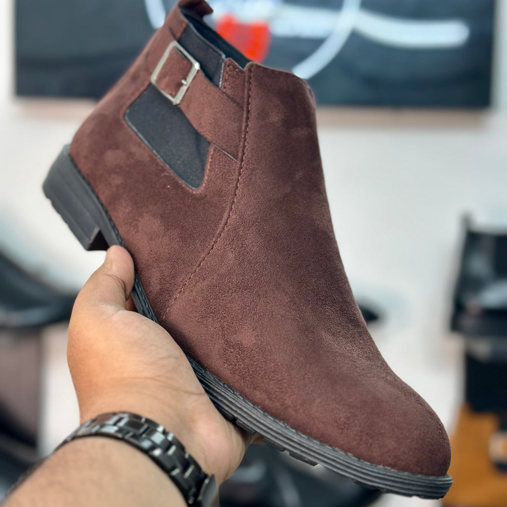 Esrakz Brown Suede Chelsea Boots – Ankle Fit Chain