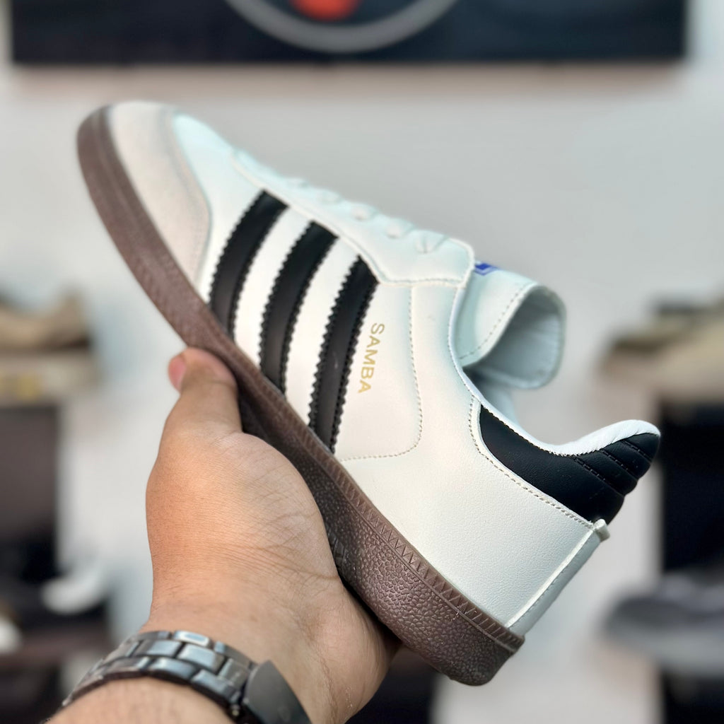 Samba Style Sneakers – Classic White Black.