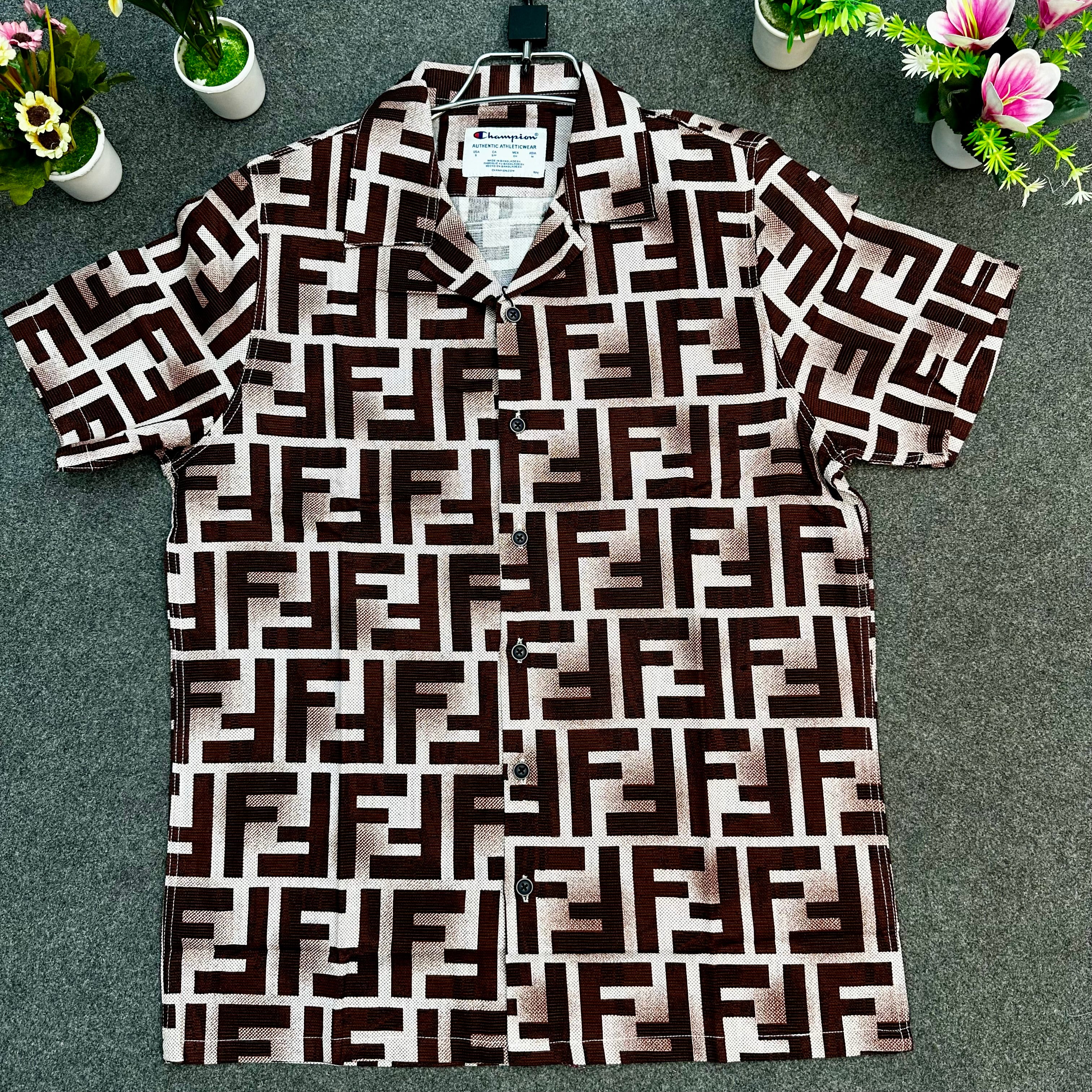 Brown Geometric Print Short Sleeve Shirt – Bold Casual Wear for Men