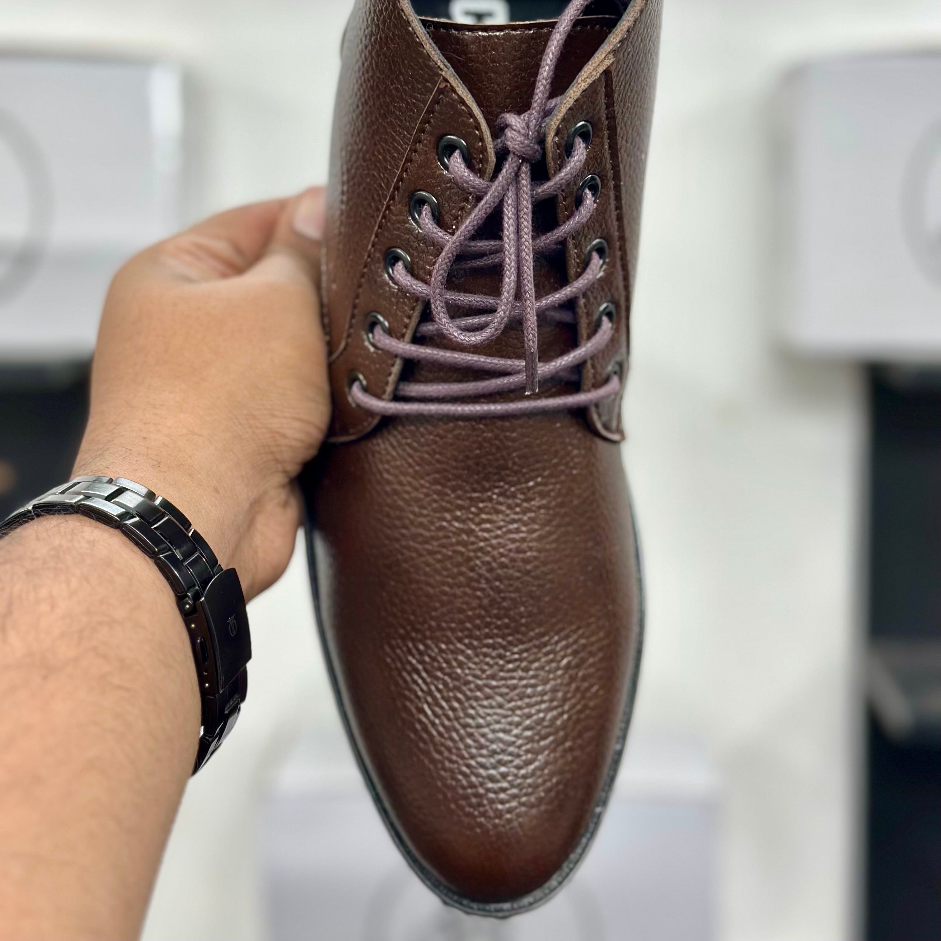 Esrakz Brown Textured Lace-Up Ankle Boot