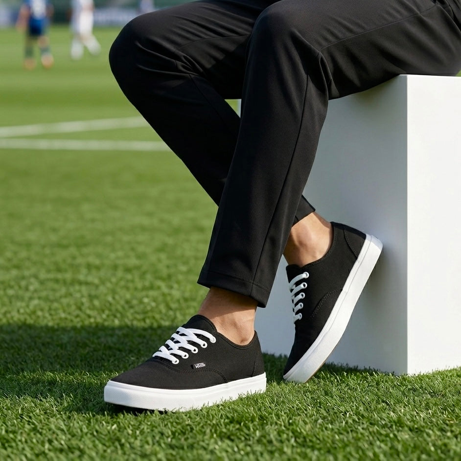 Esrakz-Converse Black