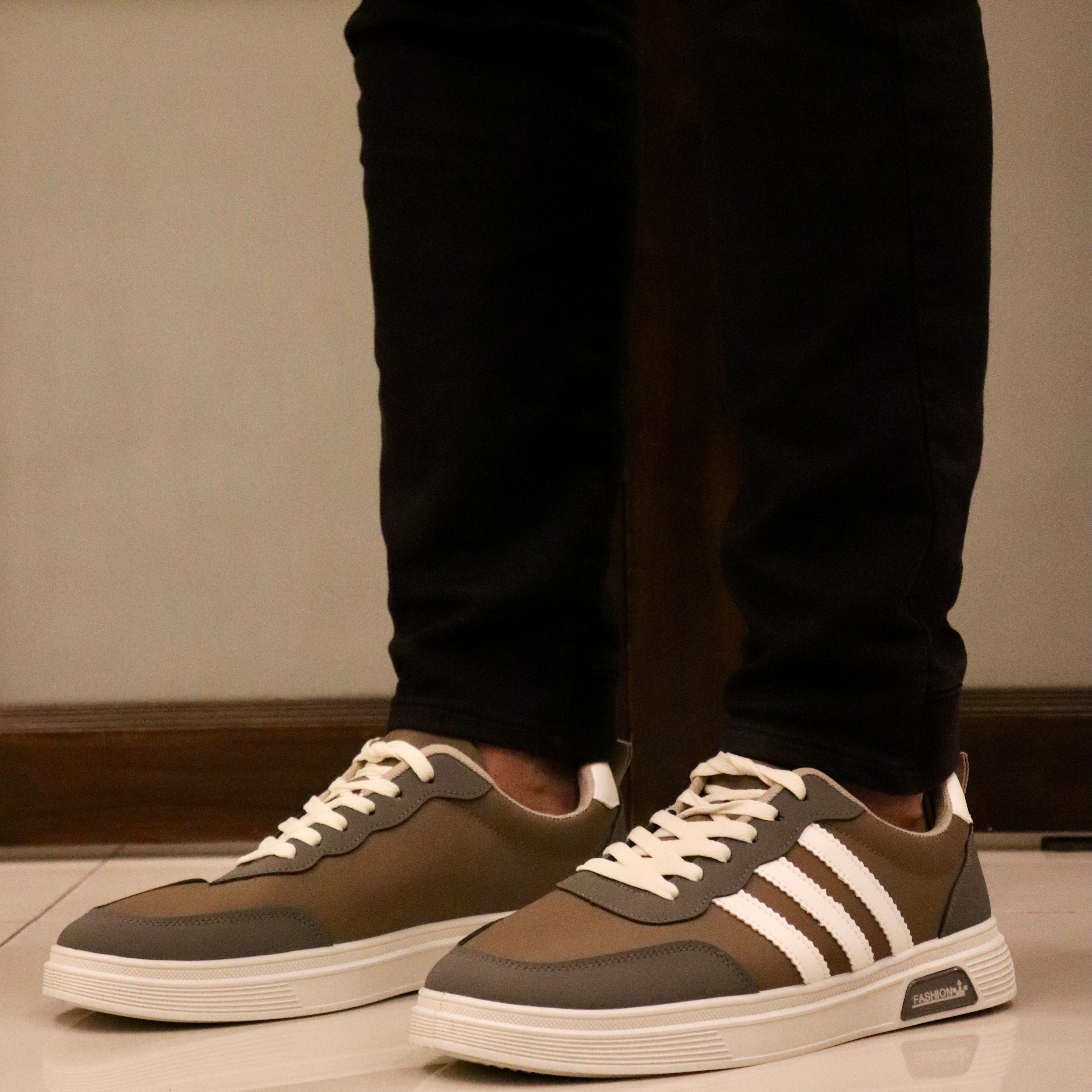 Esrakz | Beige-Grey Urban Sneaker