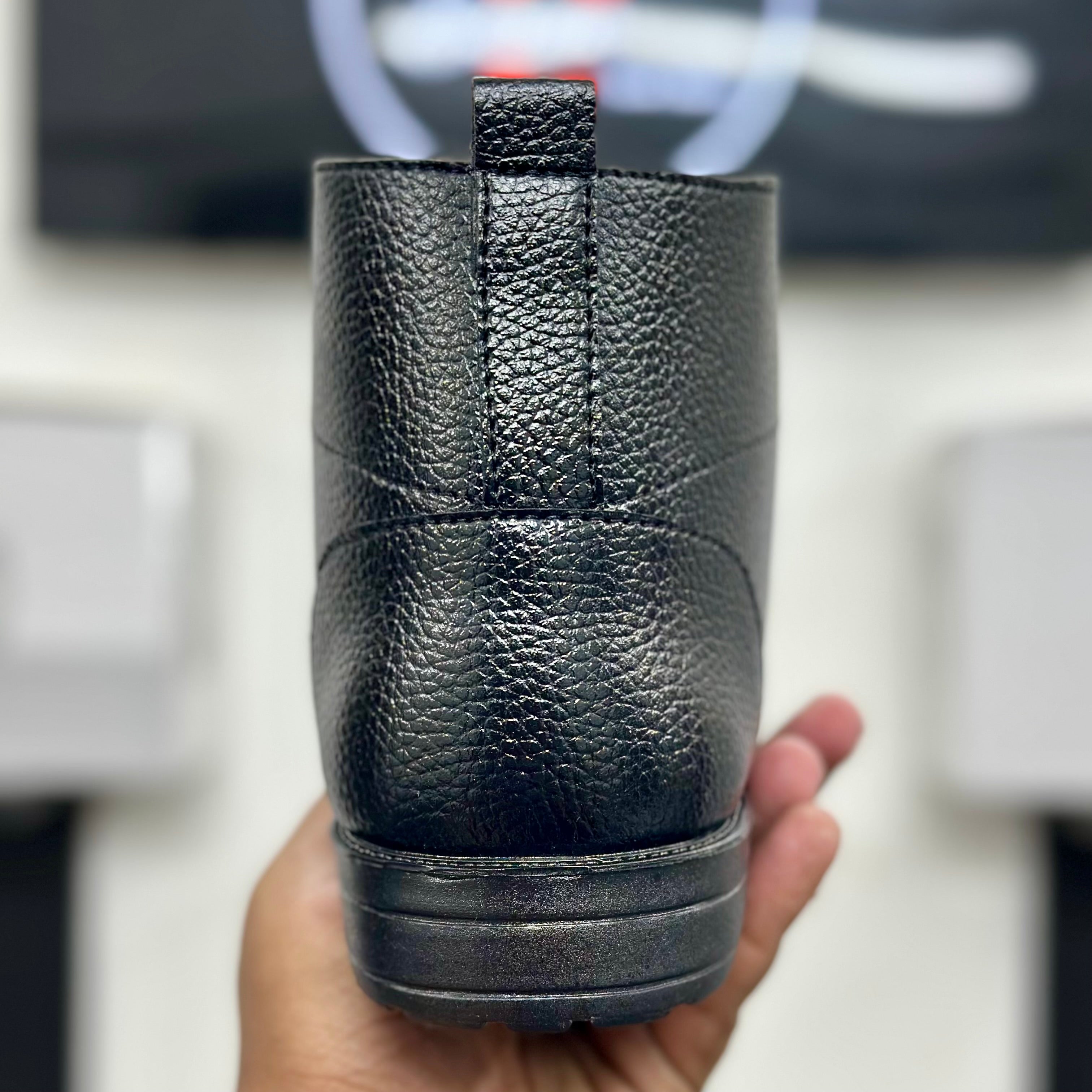 Esrakz Black Textured Lace-Up Ankle Boot