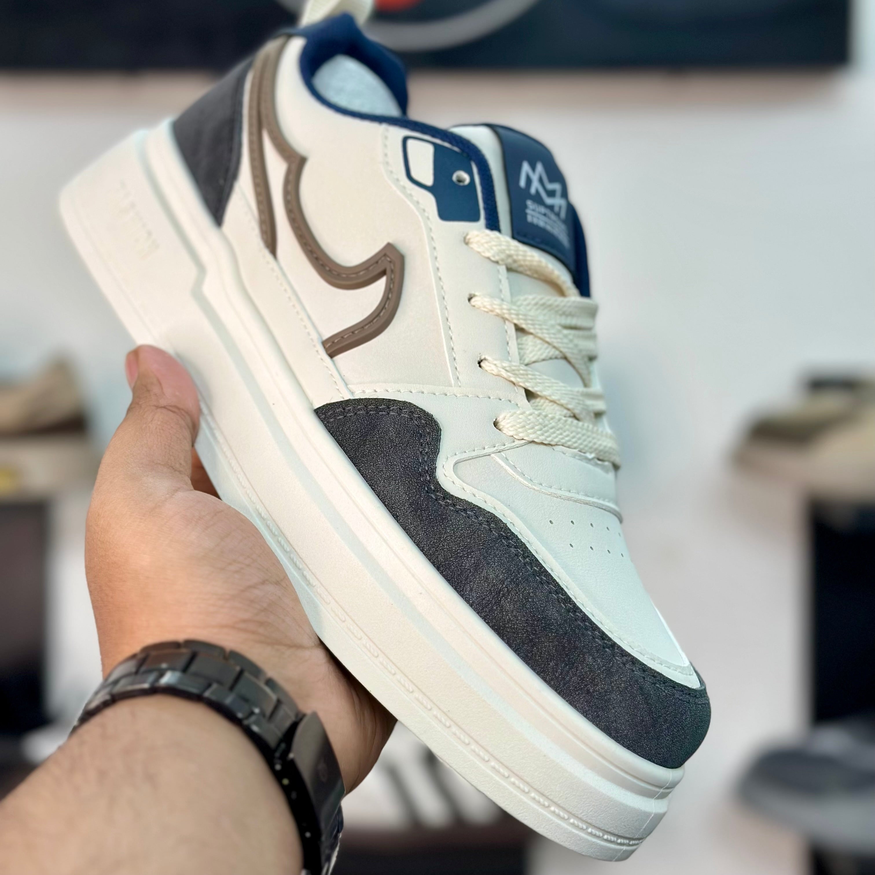 Fashion Chunky Sneakers –NW