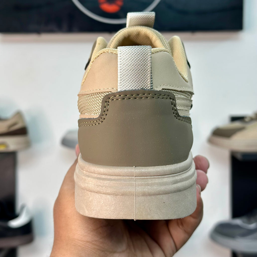 Fashion Low-Top Sneakers Arrow – Beige