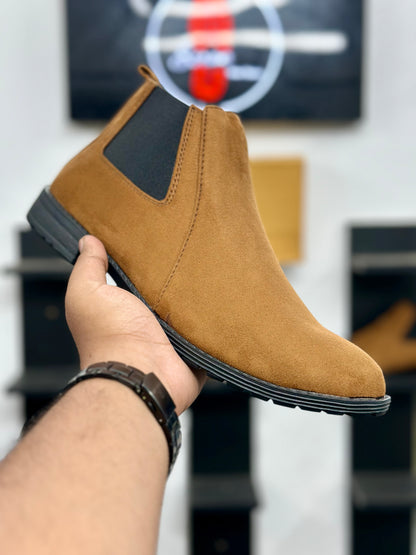 Esrakz Signature Chelsea Boot – Mustard Suede