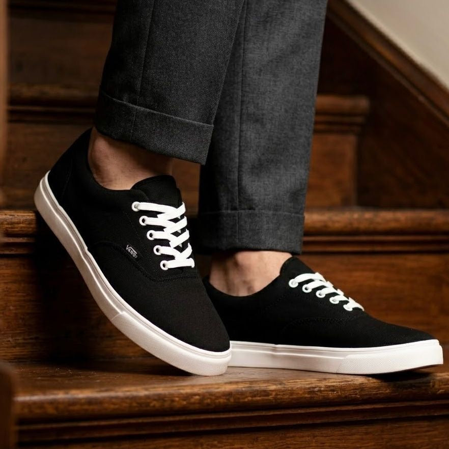 Esrakz-Converse Black