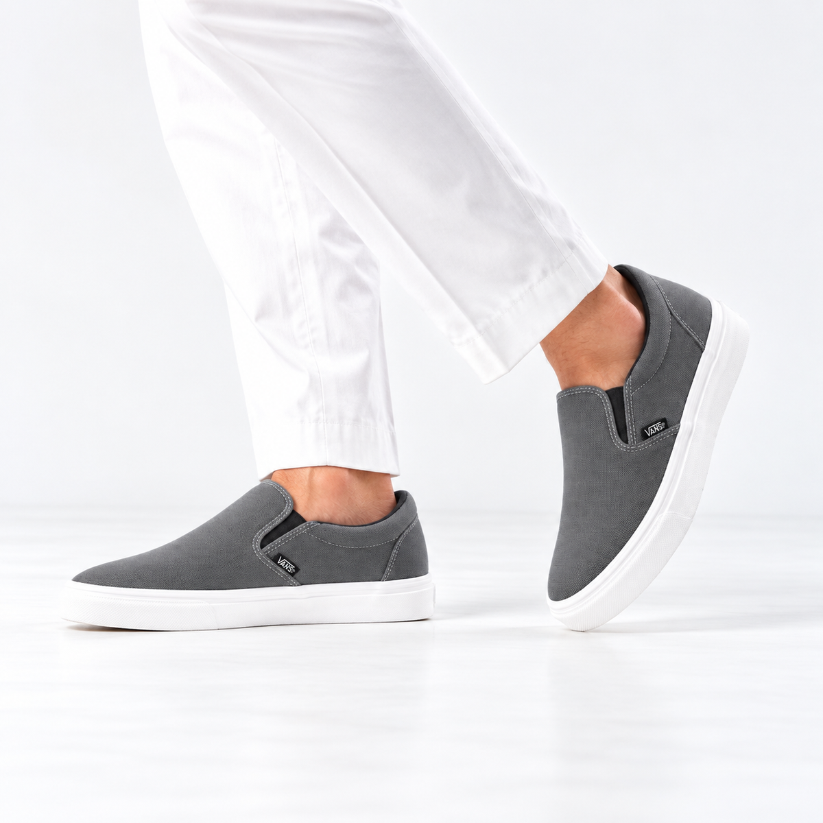 Esrakz Classic Grey Canvas Slip-On Shoe