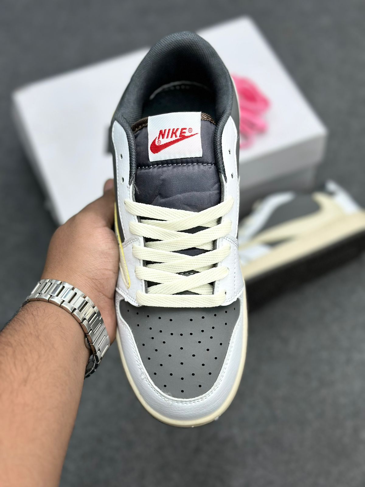 Nike Jordan 1 Retro Low OG SP Travis Scott Reverse Mocha