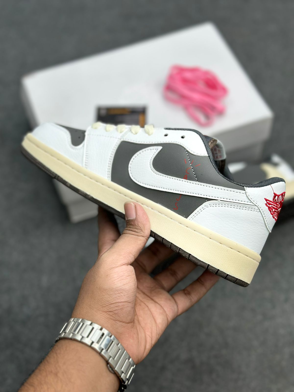 Nike Jordan 1 Retro Low OG SP Travis Scott Reverse Mocha