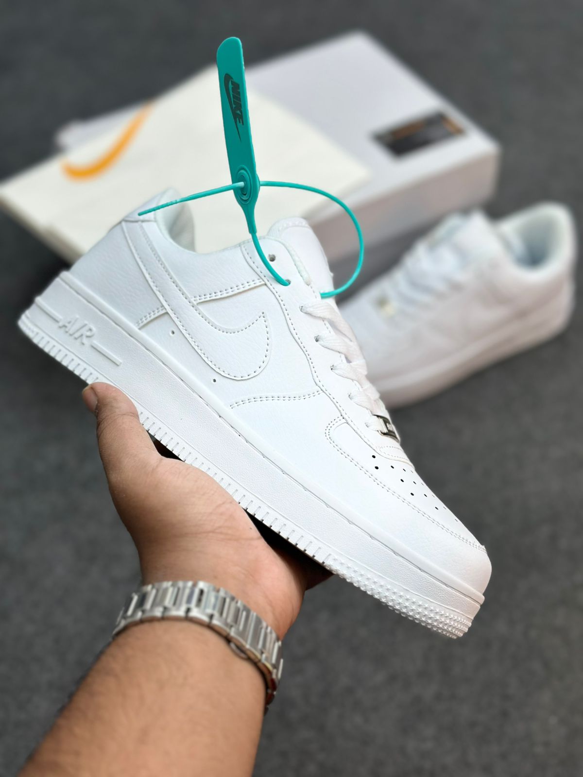 NIKE Airforce 1s (White)