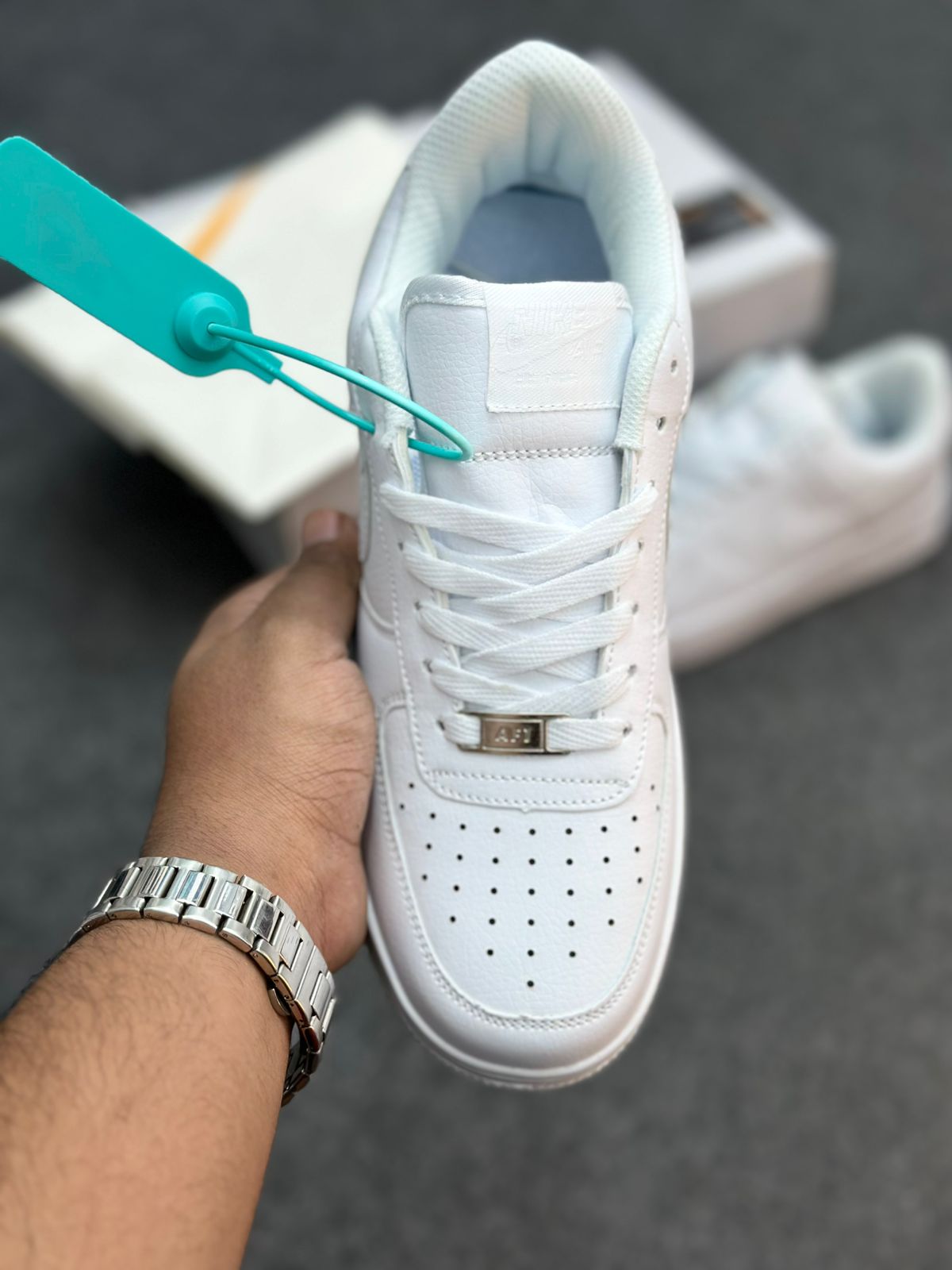 NIKE Airforce 1s (White)