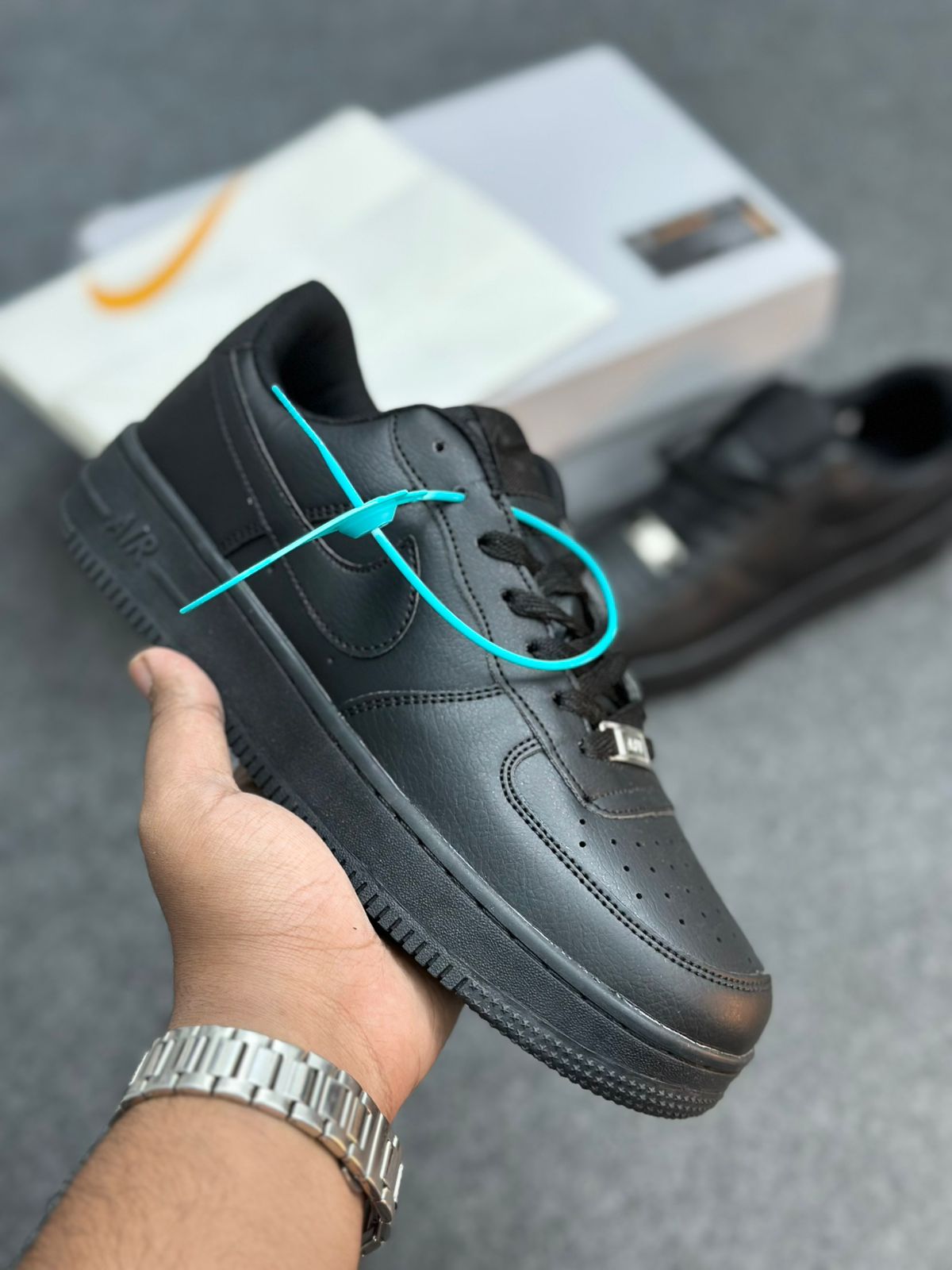 NIKE Airforce 1s (Black)