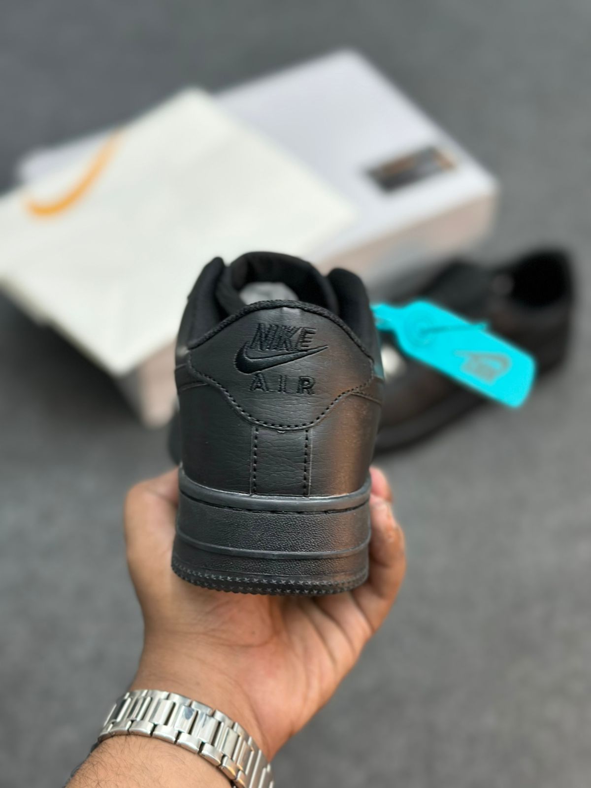 NIKE Airforce 1s (Black)