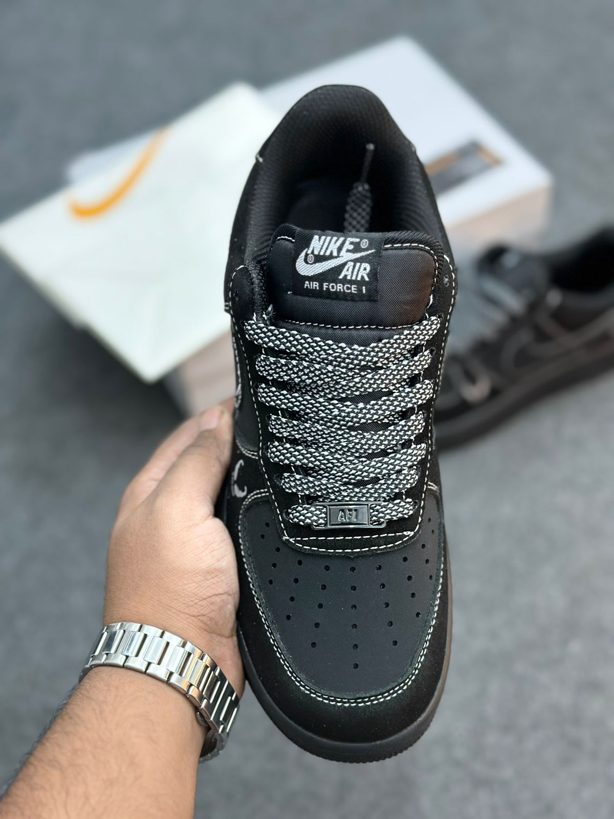 Nike Air Force One “07 Venom”